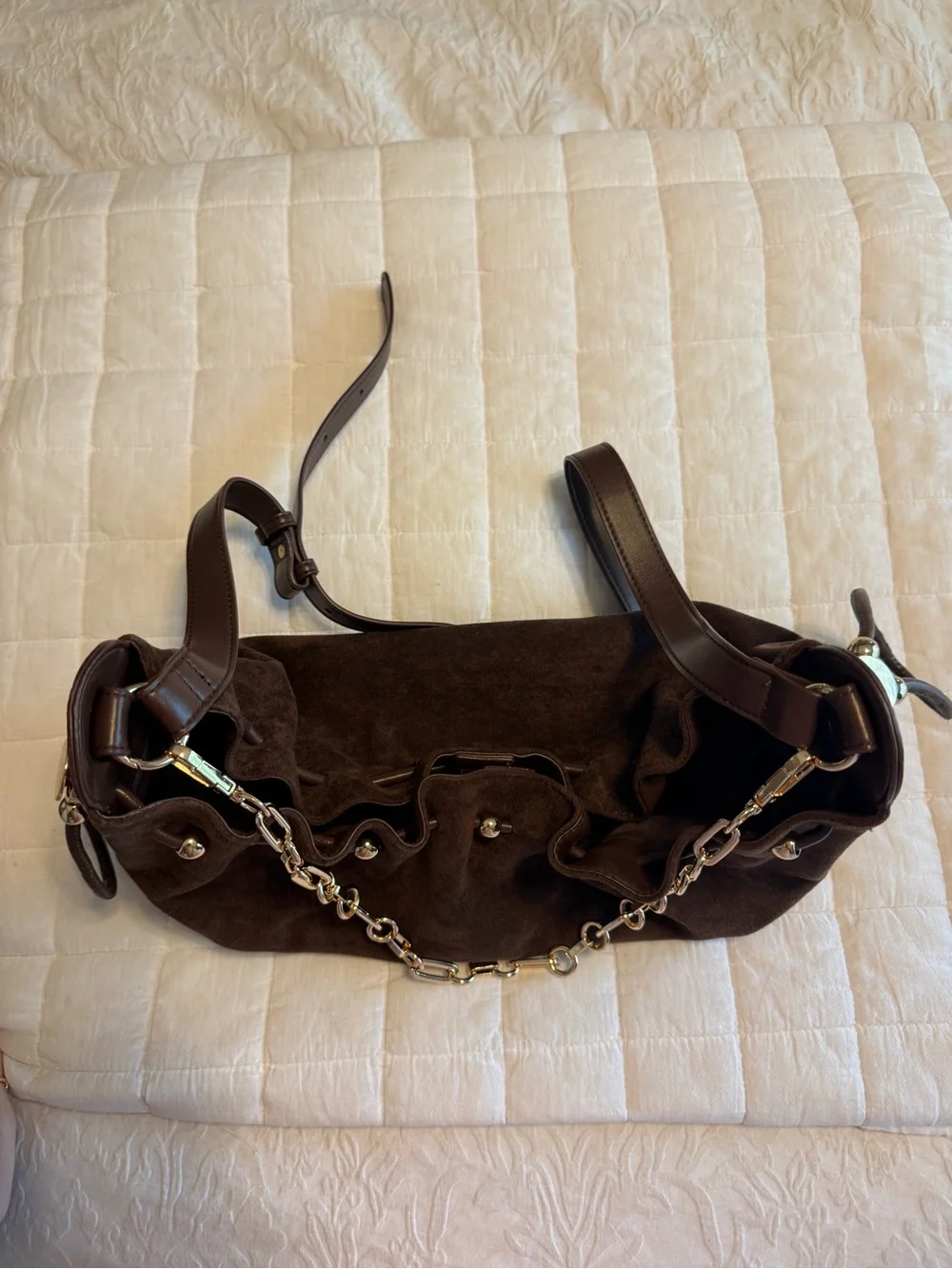 Brown Suede Embellished Shoulder Bag with Chain Accent - Picture 2 of 3